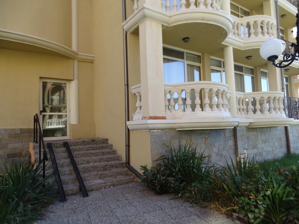 Elenite Private Apartments Ngoại thất bức ảnh