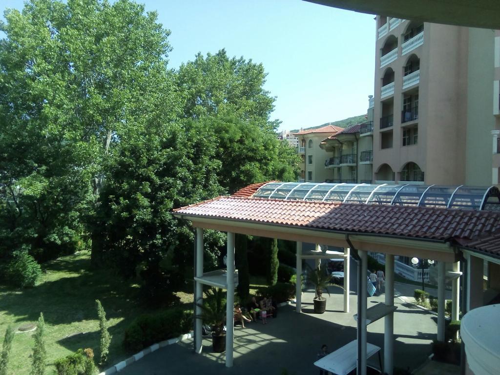 Elenite Private Apartments Ngoại thất bức ảnh